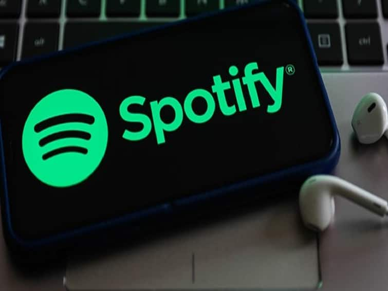 Spotify Layoff Music Streaming Firm To Cut 6 percent Of Its Workforce know more details LayOffs: தொடரும் வேலையிழப்பு.. 6 சதவிகித ஊழியர்களை பணியில் இருந்து தூக்கிய Spotify..! பணியாளர்கள் அதிர்ச்சி