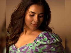 Komalee Prasad: కొంటె చూపుతో కవ్విస్తున్న కోమలి ప్రసాద్