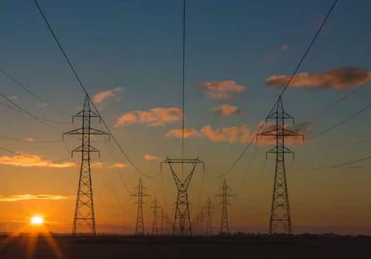 Pakistan Economic Crisis no electricity in 22 district of pakistan Massive Power Breakdown In Pakistan Pakistan Power Crisis: पूरा मुल्क़ अंधेरे में, पाकिस्तान में 22 जिलों में बिजली गुल, बद से बदतर हुए हालात