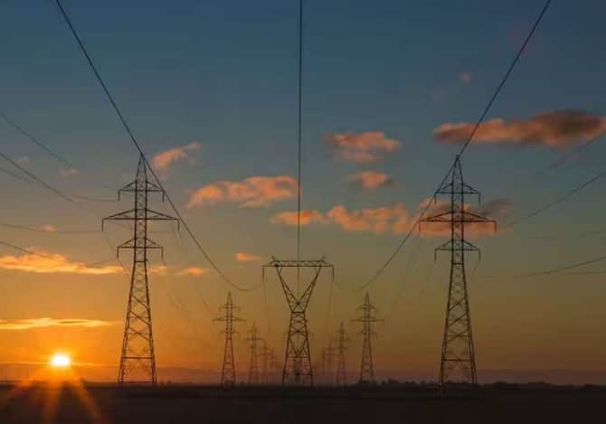 Pakistan Economic Crisis No Electricity In 22 District Of Pakistan Massive  Power Breakdown In Pakistan | Pakistan Power Crisis: पूरा मुल्क़ अंधेरे  में, पाकिस्तान में 22 जिलों में बिजली गुल, बद से