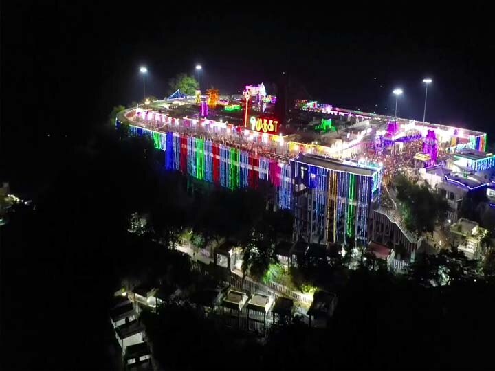 Palani Kumbabishekam: பழனி கோயில் கும்பாபிஷேகம் -  தேர்ந்தெடுக்கப்பட்ட பக்தர்களுக்கு அடையாள அட்டை வழங்கும் பணி தொடக்கம்