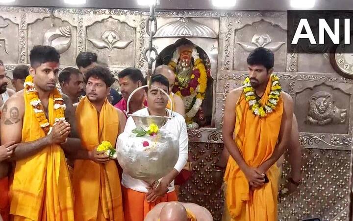 આ ક્રિકેટરોએ અહીં બાબા મહાકાલની ભસ્મ આરતી કરી હતી.