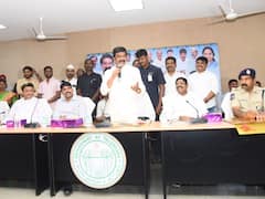 ఉద్యోగుల సహకారంతోనే అన్ని రంగాల్లో అగ్రగామిగా తెలంగాణ : మంత్రి వేముల