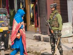 Vehicle Checking, Frisking Stepped Up In J&K Ahead Of Republic Day Celebrations. In Pics