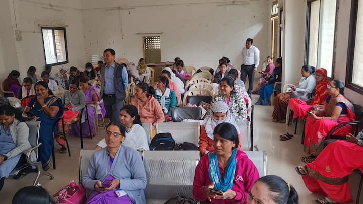 एकात्मिक बाल विकास सेवा योजना व आरोग्य विभाग, जिल्हा परिषद, नाशिक यांचेकडील जिल्हाभरातील 2500 अधिकारी व कर्मचारी यांची निवड करण्यात आलेली आहे.