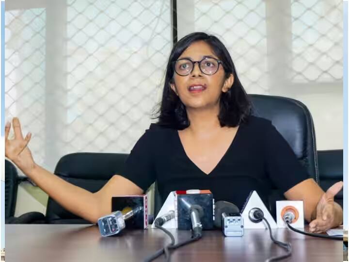 Delhi News: 'खट्टर साहब! रेपिस्ट के साथ हो या महिलाओं के?' राम रहीम की परौल पर स्वाति मालीवाल ने उठाए सवाल Khattar Sahab Should you be with the rapist or with the women Swati Maliwal raised questions on Ram Rahim parole Delhi News: 'खट्टर साहब! रेपिस्ट के साथ हो या महिलाओं के?' राम रहीम की परौल पर स्वाति मालीवाल ने उठाए सवाल