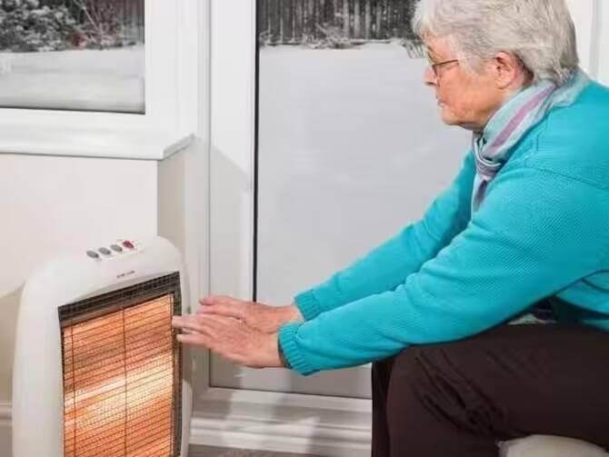 Warning: Using heaters can harm you! Here's how Health care: ઠંડીથી બચવા માટે રૂમ હીટરનો ઉપયોગ કરો છો તો ચેતી જજો, થશે ગંભીર નુકસાન