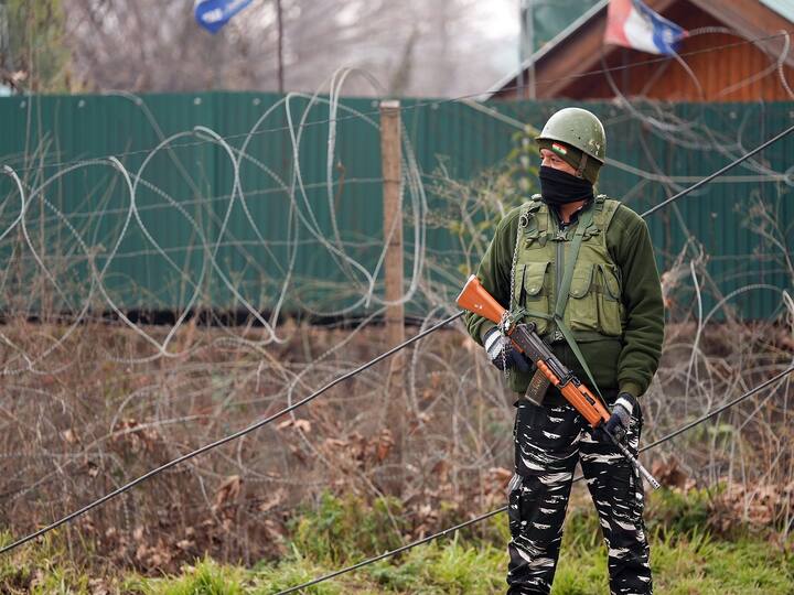 Security has been ramped up in Kashmir for the Republic Day celebrations, even though a full dress rehearsal of the occasion was held on Tuesday at the Sher-e-Kashmir Cricket Stadium. (Image Source: PTI)