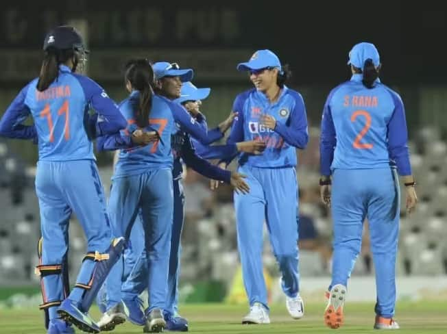 Tri-Series: Smriti Mandhana, Harmanpreet Kaur star as India beats West Indies INDW vs WIW: સ્મૃતિ મંધાનાની અડધી સદી, ટીમ ઇન્ડિયાએ વેસ્ટ ઇન્ડિઝની 56 રનથી હરાવ્યું