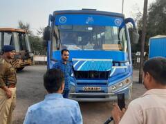 छत्तीसगढ़: स्टंटबाजी कर ट्रैफिक नियमों का उल्लंघन करने वालों की खैर नहीं! इस नंबर पर वीडियो भेजने पर होगी फौरन कार्रवाई