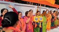 Gujarat BJP Executive Meeting: પરંપરાગત હુડો રાસ, રાવણ હથો, ઝાલાવાડી ઢોલ, શરણાઈ વાદક સાથે મહેમાનોનું સ્વાગત કરાયું