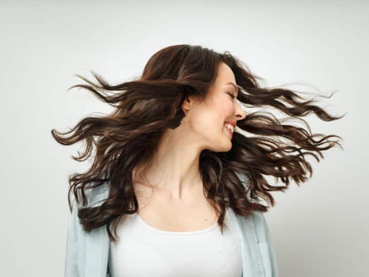 Losing Hair After Weight Loss? Experts Explain Why - 5 Diet Tips For Hair Growth Hair Loss : எடை குறைக்கும்போது, முடியும் கொத்து கொத்தா கொட்டுதா? இதைப் படிங்க முதல்ல..