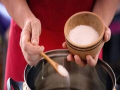 सावधान ! क्या आप भी खाते हैं ज्यादा नमक? किडनी में स्टोन की समस्या कर सकती है परेशान, जानें 5 उपाय