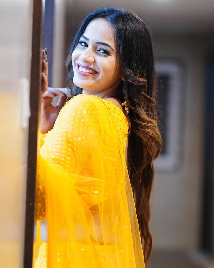 శోభా శెట్టి అందమైన ఫోటోలు.