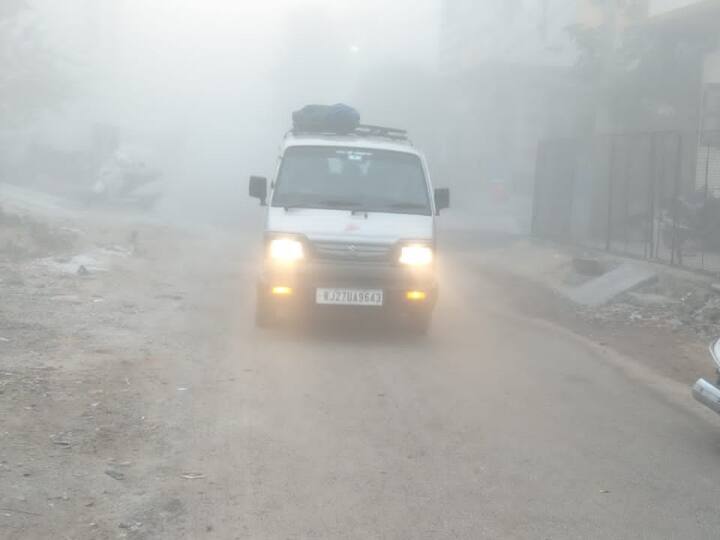 Rajasthan News Udaipur wrapped in Dence fog on second day also no flight could be done on Monday ANN Udaipur Weather Update: दूसरे दिन भी कोहरे की चादर में लिपचा चपेट में उदयपुर,सोमवार को नहीं हो पाई थी कोई उड़ान