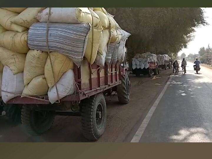 9 लाख 67 हजार 200 नुसार बँक गॅरंटी अनिवार्य आहे.