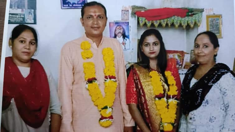 Amreli: A Muslim gang that lures Hindu youths who want to change their names for marriage has been exposed Savarkundla: નામ બદલી લગ્નવાંછુક હિન્દુ યુવકોને ફસાવતી મુસ્લિમ ગેંગનો થયો પર્દાફાશ, જાણો વિગત