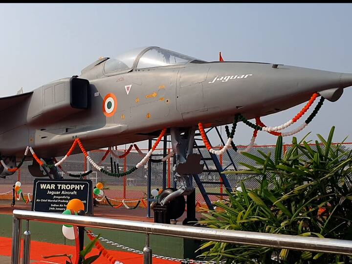 विद्यार्थ्यांसह पर्यटकांना पाहता येणार  हे जगवॉर बॉम्बर विमान