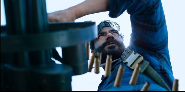 இப்போது கைதி என்ற ஹாஷ்டாக் ட்ரெண்டாக உள்ளது