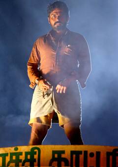 Bholaa teaser : ‘என்னடா பண்ணிவெச்சுருக்கீங்க..’ கைதி ஹிந்தி ரிமேக்கின் டீசரை கலாய்க்கும் நெட்டிசன்கள்!