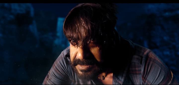 இதைப்பார்த்த ரசிகர்கள் பலர், போலா படக்குழுவினரை ட்ரால் செய்து வருகின்றனர்.