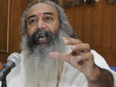 आचार्य प्रमोद कृष्णम का कांग्रेस से ही सवाल, दिग्विजय सिंह के बयान पर 'हेडमास्टर' को घेरा