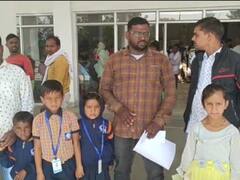 सिंगरौली में निजी स्कूलों की मनमानी, RTE कोटे में दाखिला पाए बच्चों पर फीस का दबाव, अभिभावकों ने डीएम से लगाई गुहार