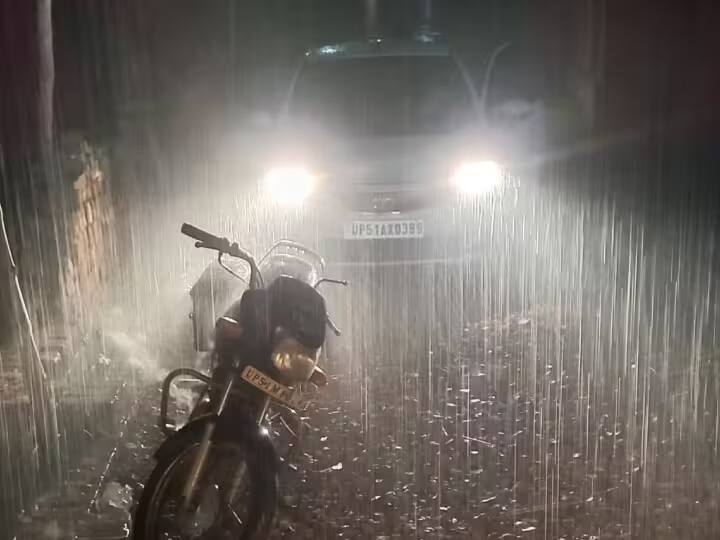 UP Weather Update News 25 January 2023 IMD Rainfall Alert in West UP Lucknow Noida Varanasi Agra Kanpur UP Weather Update: यूपी में बारिश के साथ ओलावृष्टि की चेतावनी, लखनऊ समेत इन इलाकों में बरसेंगे बादल