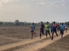 Republic Day: छत्तीसगढ़ का एक छोटा सा गांव, जहां से 70 से ज्यादा लोग कर रहे देश की सेवा, अधिकांश घरों से मिलेंगे जवान