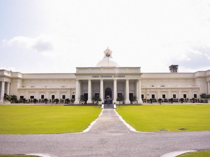 IIT Roorkee MBA Admission Begins, Know Eligibility, Selection Process And More IIT Roorkee MBA Admission Begins, Know Eligibility, Selection Process And More