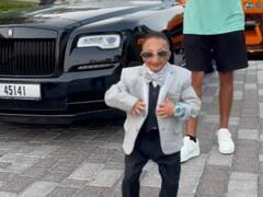 Aziz Al Ahmed Passed Away: नहीं रहे सऊदी अरब के छोटे शेख, मॉडल के साथ वायरल वीडियो से आए थे चर्चा में, जीते थे लग्जरी लाइफ