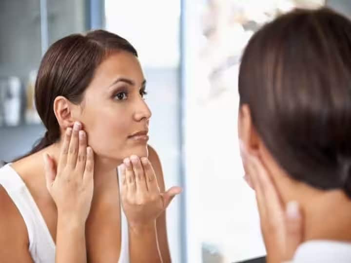 Women health tips pcos symptoms causes and treatment Women health: જો આ લક્ષણો મહિલાના ચહેરા પર દેખાય તો થઇ જાવ સાવધાન, હોઇ શકે છે આ બીમારીના સંકેત