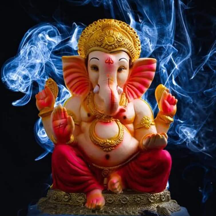 Puja path ganesh Jayanti 2023 offer these things to lord ganesha on magh vinayaka Chaturthi upay Vinayak Chaturthi : વિનાયક ચતુર્થીના અવસરે  મનોકામનાની પૂર્તિ માટે વિઘ્નહર્તાને પ્રિય આ 5 વસ્તુ કરો અર્પણ