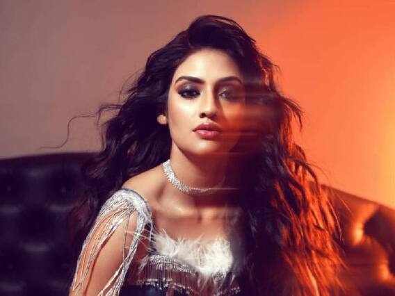 Nusrat Jahan: TMC MP Nusrat Jahan's classy look; look at the photo! Nusrat Jahan: TMC MP Nusrat Jahan's classy look; look at the photo!