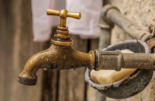 भांडुप संकुल येथील जलशुद्धीकरण केंद्रास अतिरिक्त 4,000 मिलिमीटर व्यासाची जलवाहिनी जोडण्याचे काम महानगरपालिकेद्वारे हाती घेण्यात येणार आहे
