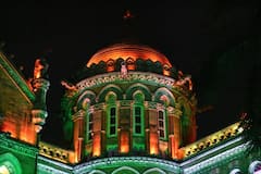 Republic Day : प्रजासत्ताक दिनानिमित्त ‘छत्रपती शिवाजी महाराज टर्मिनस’ला आकर्षक रोषणाई, पाहा फोटो