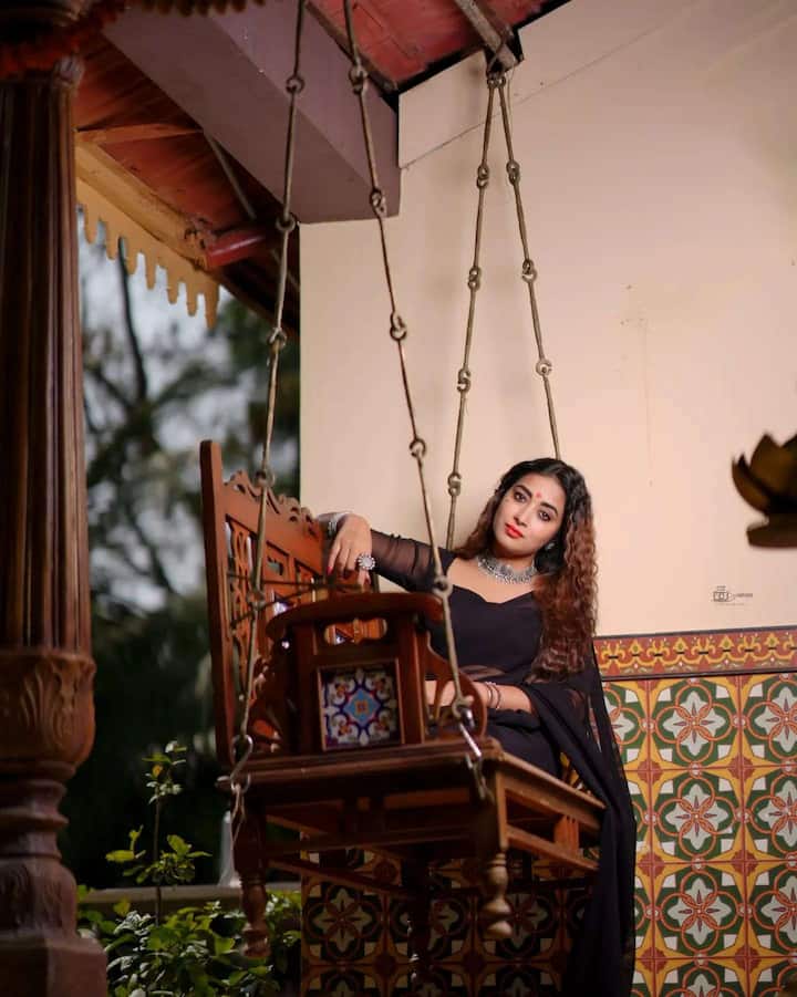 -Image Credit: Bhanu Shree/Instagram