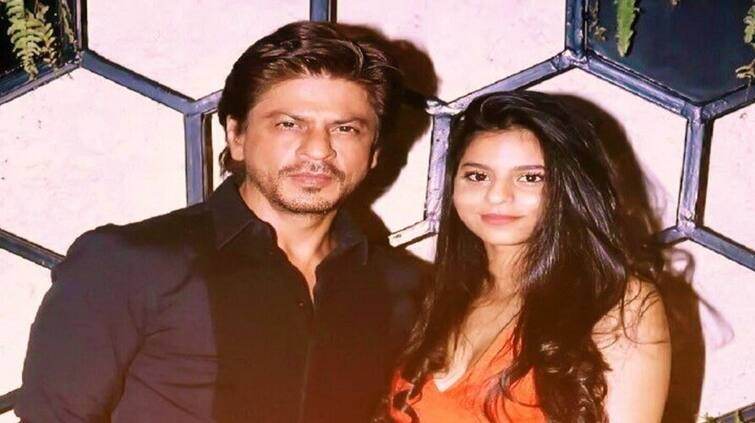 shahrukh-khan-made-fun-of-daughter-suhana-khan-commented-on-the-photo Shah Rukh Khan: ਸ਼ਾਹਰੁਖ ਖਾਨ ਨੇ ਧੀ ਸੁਹਾਨਾ ਖਾਨ ਦਾ ਉਡਾਇਆ ਮਜ਼ਾਕ, ਫੋਟੋ 'ਤੇ ਕੀਤਾ ਇਹ ਕਮੈਂਟ