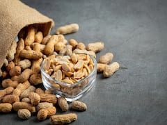 Beauty Benefits of Peanuts: मूंगफली सेहत के साथ त्वचा के लिए भी है बेहद फायदेमंद, जानें ब्यूटी से जुड़े ये लाभ