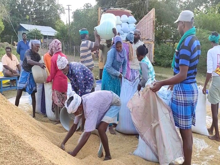 விளைநிலங்களுக்கே சென்று நெல் கொள்முதல் - மயிலாடுதுறை மாவட்ட விவசாயிகள் மகிழ்ச்சி!