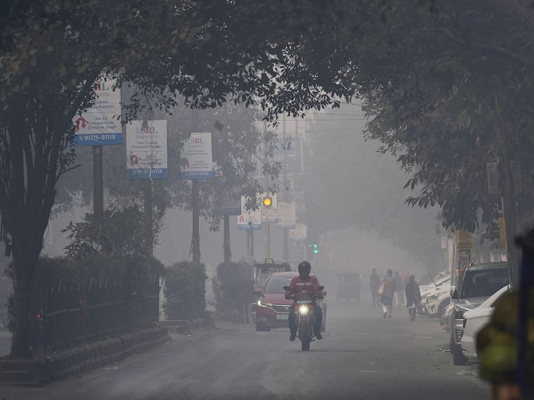 Cloudy Skies, Moderate Fog Expected In Delhi On R-Day Cloudy Skies, Moderate Fog Expected In Delhi On R-Day