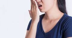 Oral hygiene : வாய் துர்நாற்றத்தால் அவதிபடுகிறீர்களா..உங்கள் பிரச்சினைக்கு எளிய தீர்வு இதோ!