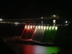 Republic Day 2023: गणतंत्र दिवस की पूर्व संध्या पर तिरंगे से सराबोर हुए शहर, देखें तस्वीरें