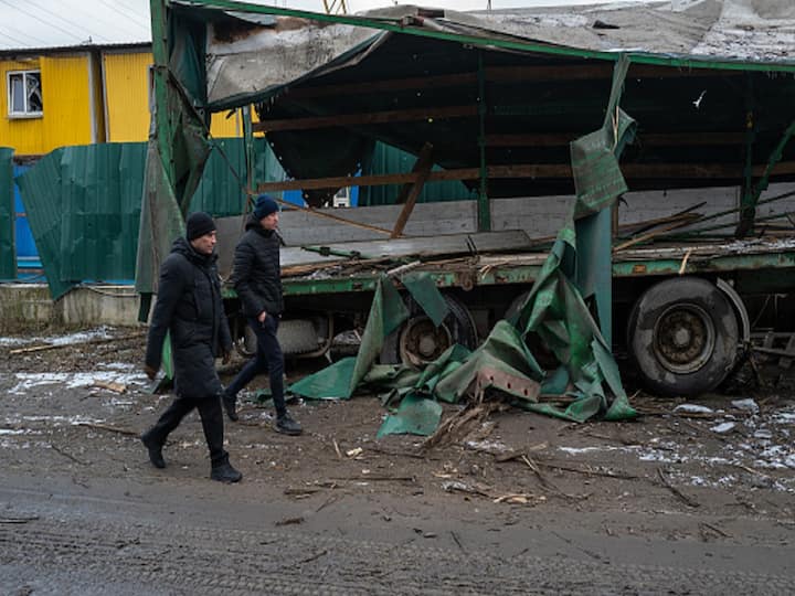 Russia-Ukraine War: The state's emergency services reported that 35 buildings were damaged in several areas, resulting in 11 fatalities and 11 injuries.