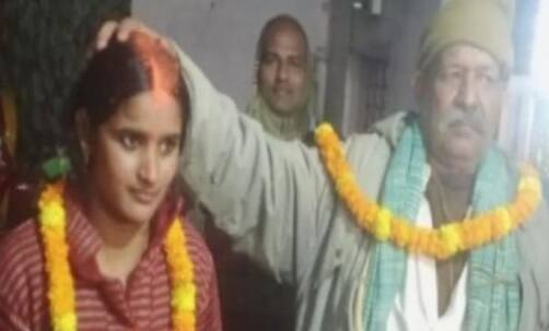 Gorakhpur News: Father in law weds with 28 year old daughter in uttar pradesh mandir News: પતિના મૃત્યુ બાદ 28 વર્ષીય વહુએ 70 વર્ષીય સસરા સાથે કરી લીધા લગ્ન, જાણો પ્રેમ કહાણી....