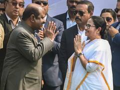 पश्चिम बंगाल के राज्यपाल ने फहराया तिरंगा, सीएम ममता बनर्जी बोलीं- आइए संकल्प लेते हैं...