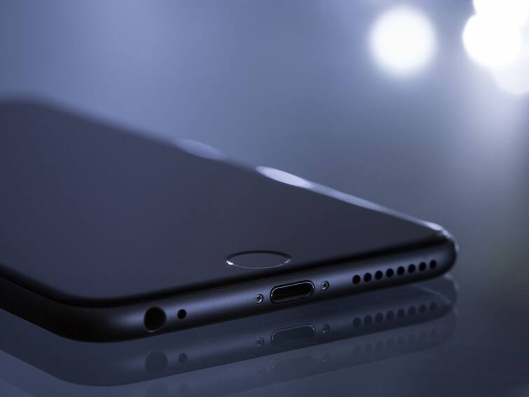 Tecno Spark Go (2023) Launched in India know the Price and Specifications Tecno Spark Go 2023: ভারতে হাজির টেকনো সংস্থার নতুন বাজেট ফোন, দাম কত?