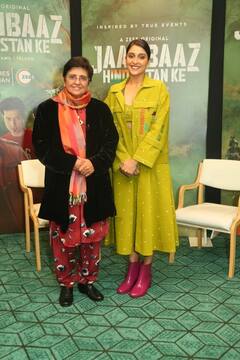 Kiran Bedi ने बताए महिला अफसर की जिंदगी के चैलेंज, Regina Cassandra ने कैसे जानी लीडर की Quality ?