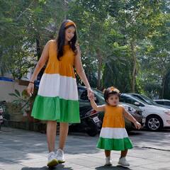 चारू असोपा ने बेटी जियाना के साथ मनाया Republic Day: मां-बेटी की क्यूट बॉन्डिंग देख दंग रह गए फैंस, देखें फोटोज