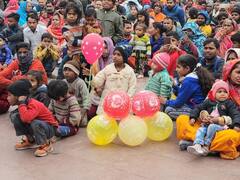 Republic Day 2023: टिकट नहीं मिले तो लोगों ने इस तरह देखी गणतंत्र दिवस की परेड, सामने आईं तस्वीरें